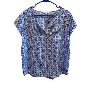 Ava Christine Blue White Geometric Patter V-Neck Pullover Cap Sleeve Shirt Sz L